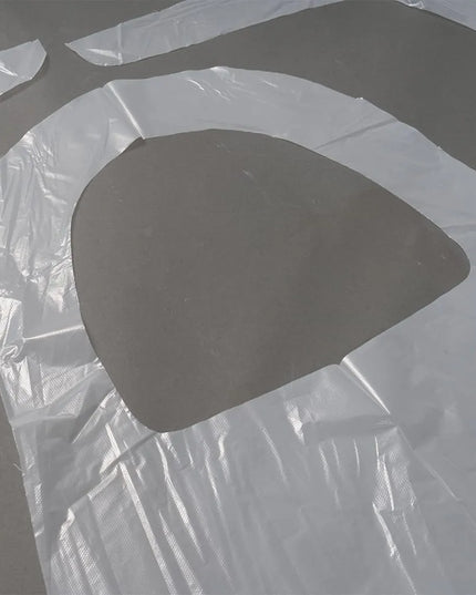 Tạp Dề Nilon Dùng Một Lần LK Packaging AP10F2842 71.1 x 106.7 cm, Trắng