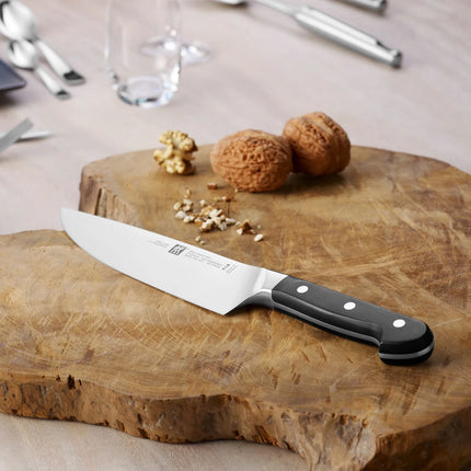 ZWILLING | Chef’s Knife – FRIODUR Hardened Blade - 200 mm - Made in Germany