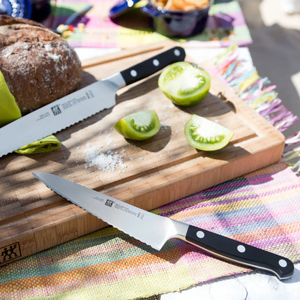 ZWILLING | Compact Chef’s Knife – FRIODUR® Ice‑Hardened - 140 mm - Made in Germany
