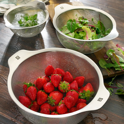 ZWILLING | Mesh Sieve & Colander Bowl – Ø 160 mm - 18/10 Stainless Steel - With Handles