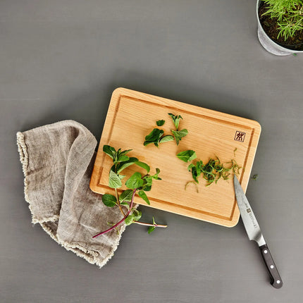 ZWILLING | Oiled Beech Chopping Board with Juice Groove – 350×250 mm - Reversible