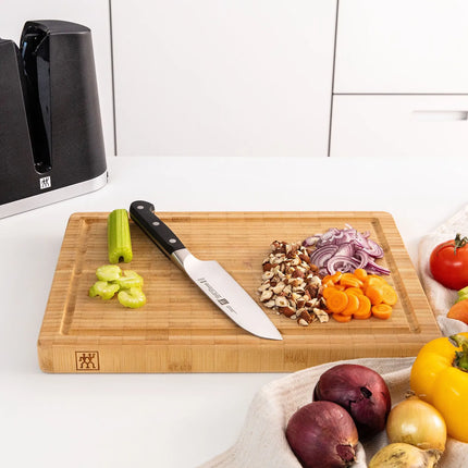 ZWILLING | Pro Santoku Knife – FRIODUR® Ice‑Hardened - 180 mm - Made in Germany